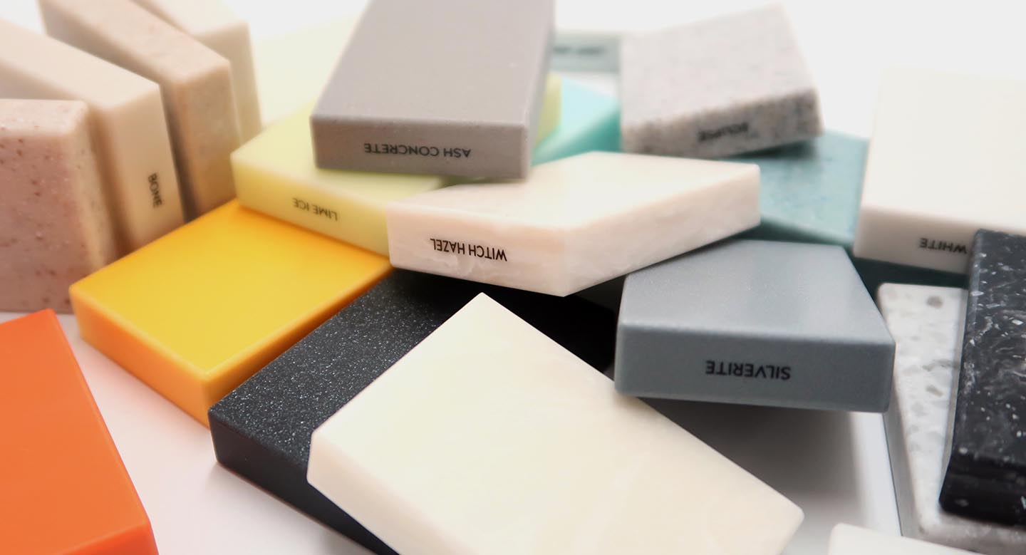 Verarbeitung von vielen Platten-Materialien, wie Acryl, Holz, Dibond, Corian,